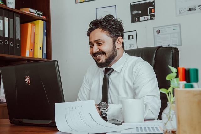 outsourcing payroll duties